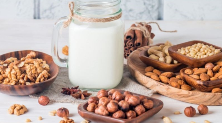 Hạt điều bao nhiêu calo? Ăn hạt điều có béo không? Lưu ý khi ăn